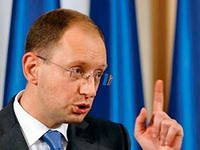 Яценюк огласил условия, на которых оппозиция может быть перестанет блокировать трибуну